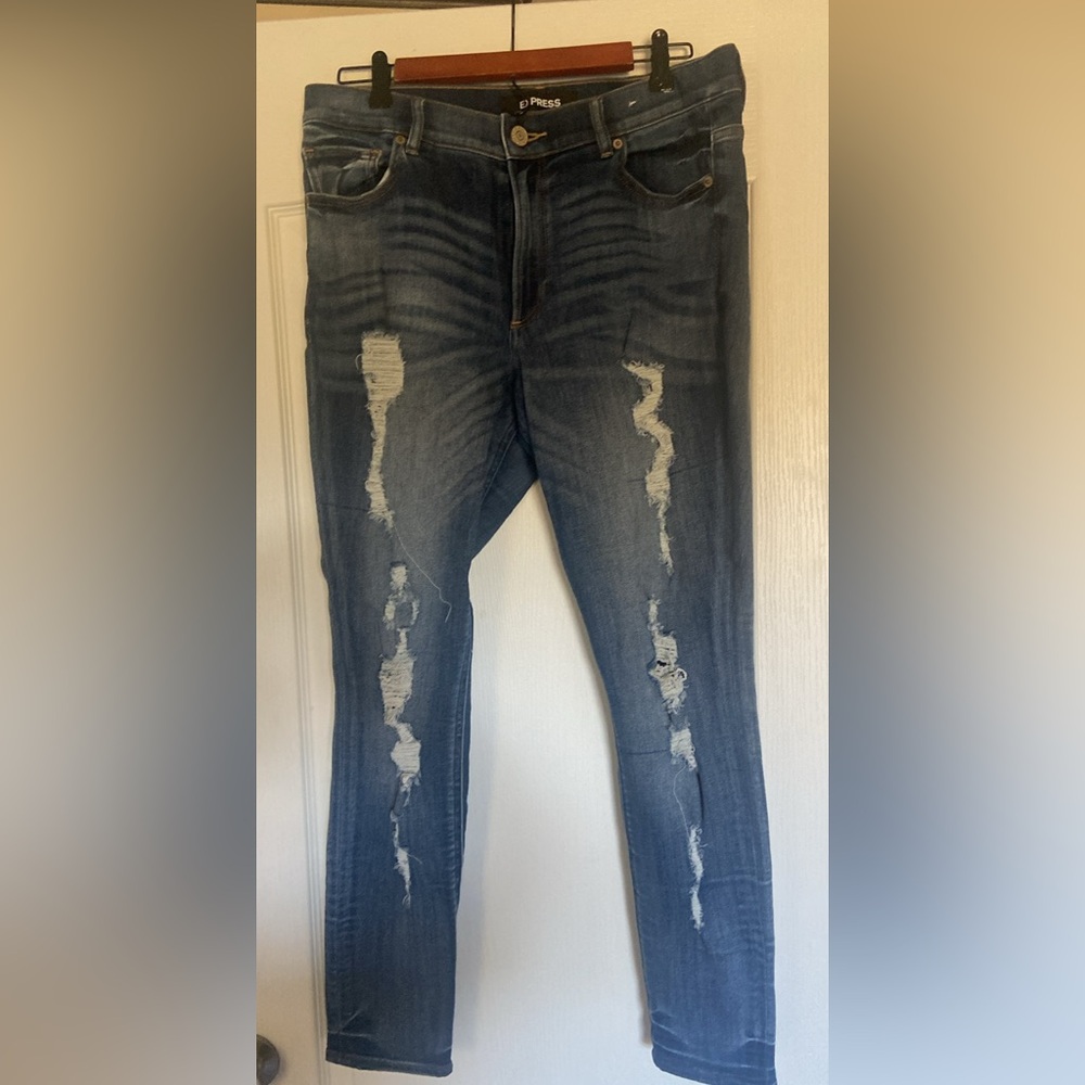 Express skinny jeans in excellent shape, size 12 Regular.